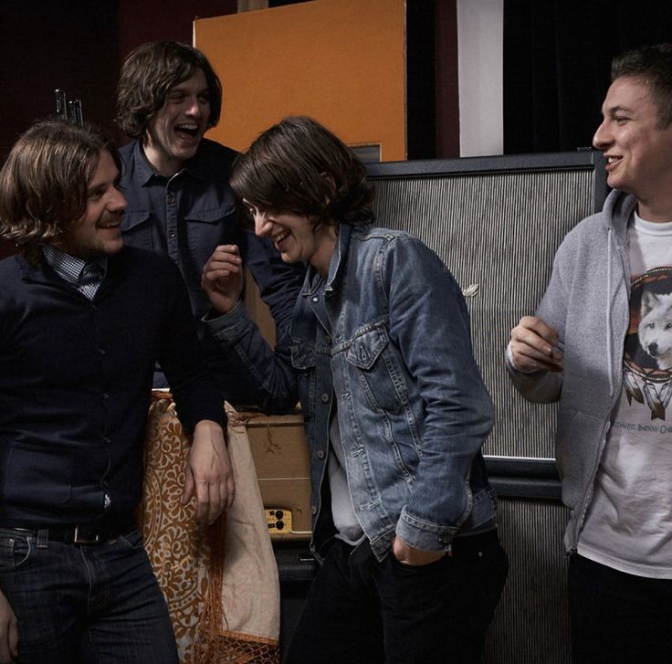 Arctic Monkeys Archive tweet media