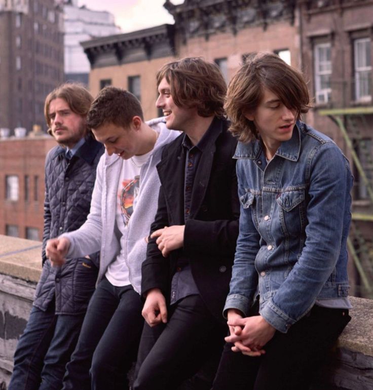 Arctic Monkeys Archive tweet media