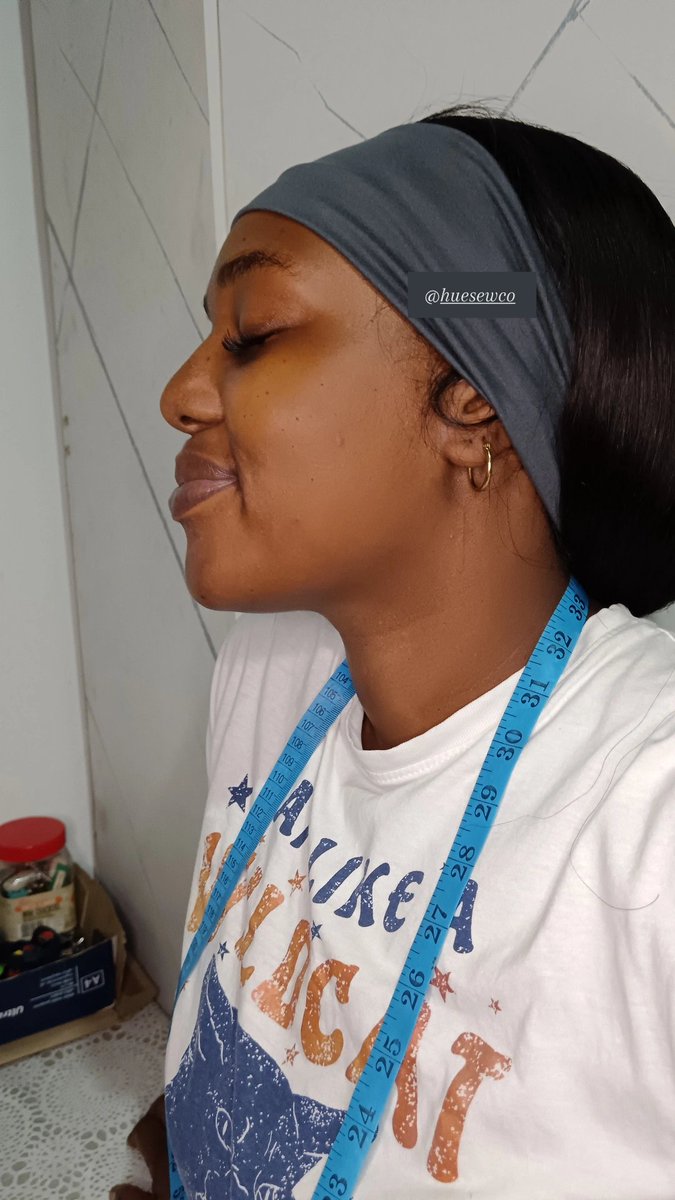 Try_Lotshwa's tweet photo. Hi❤️ I make and sell these headbands at R50 each, two for R80 ‼️
WhatsApp 0610335136 to place orders 🎀 based in Durban and I courier nationwide. kindly re-tweet my next customer could be on your timeline 🥹 https://t.co/aScJY9rseL