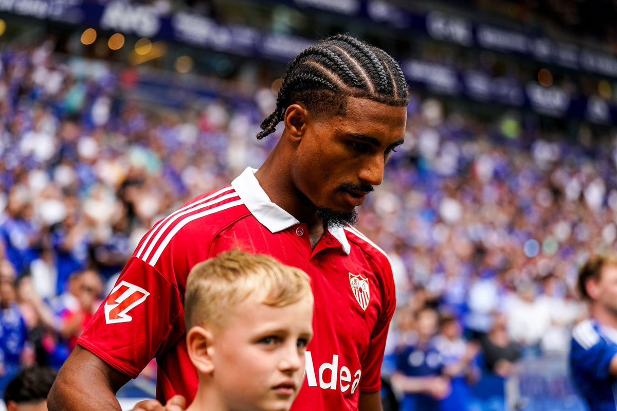 lnstantFoot's tweet photo. 🚨𝗟𝗢𝗜̈𝗖 𝗕𝗔𝗗𝗘́ 𝗔𝗨 𝗕𝗔𝗬𝗘𝗥 𝗟𝗘𝗩𝗘𝗥𝗞𝗨𝗦𝗘𝗡 ? 𝗛𝗘𝗥𝗘 𝗪𝗘 𝗚𝗢𝗢𝗢𝗢𝗢 !!! 🇫🇷❤️🖤

Montant du transfert : 29M€ + 4M€ bonus. 💰

🗞️ (@FabrizioRomano) https://t.co/B5yw9rsHdR