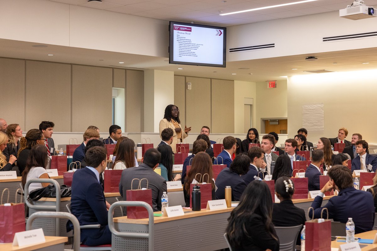 Center for Business Analytics tweet media