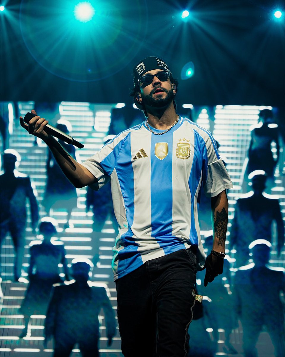 Mora con la camiseta de Argentina 🇦🇷