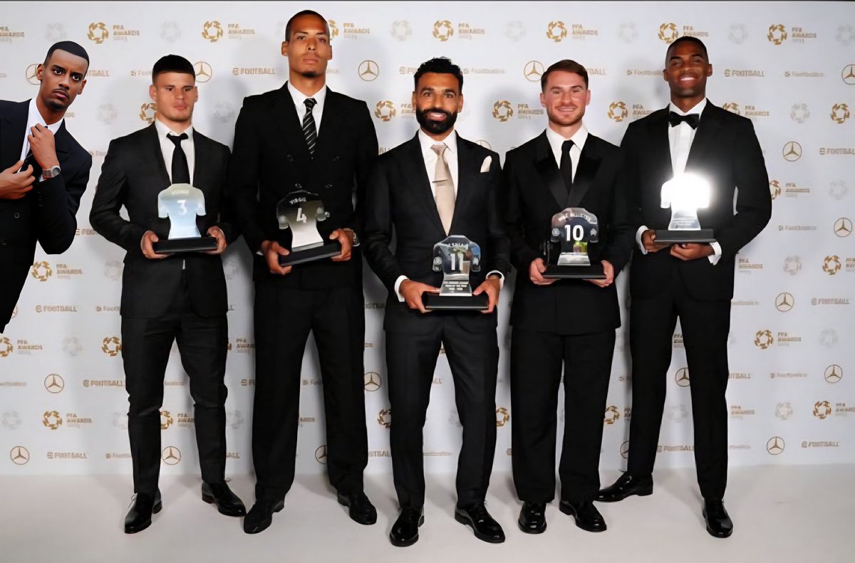 jamesyp123's tweet photo. @TheAnfieldTalk Thats better! #PFAawards #Isak #LFC https://t.co/xjbFUXO3tK