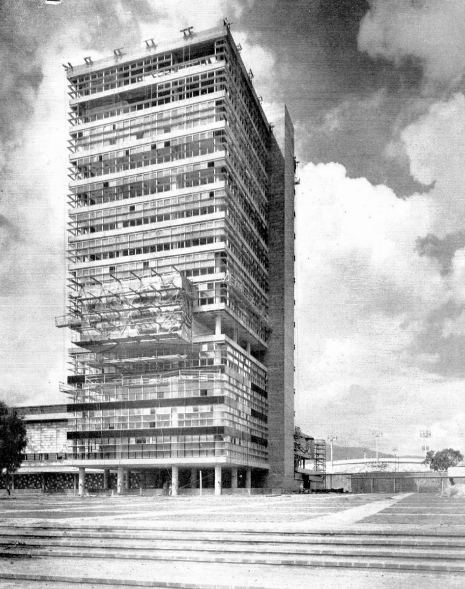Facultad de Arquitectura UNAM tweet media