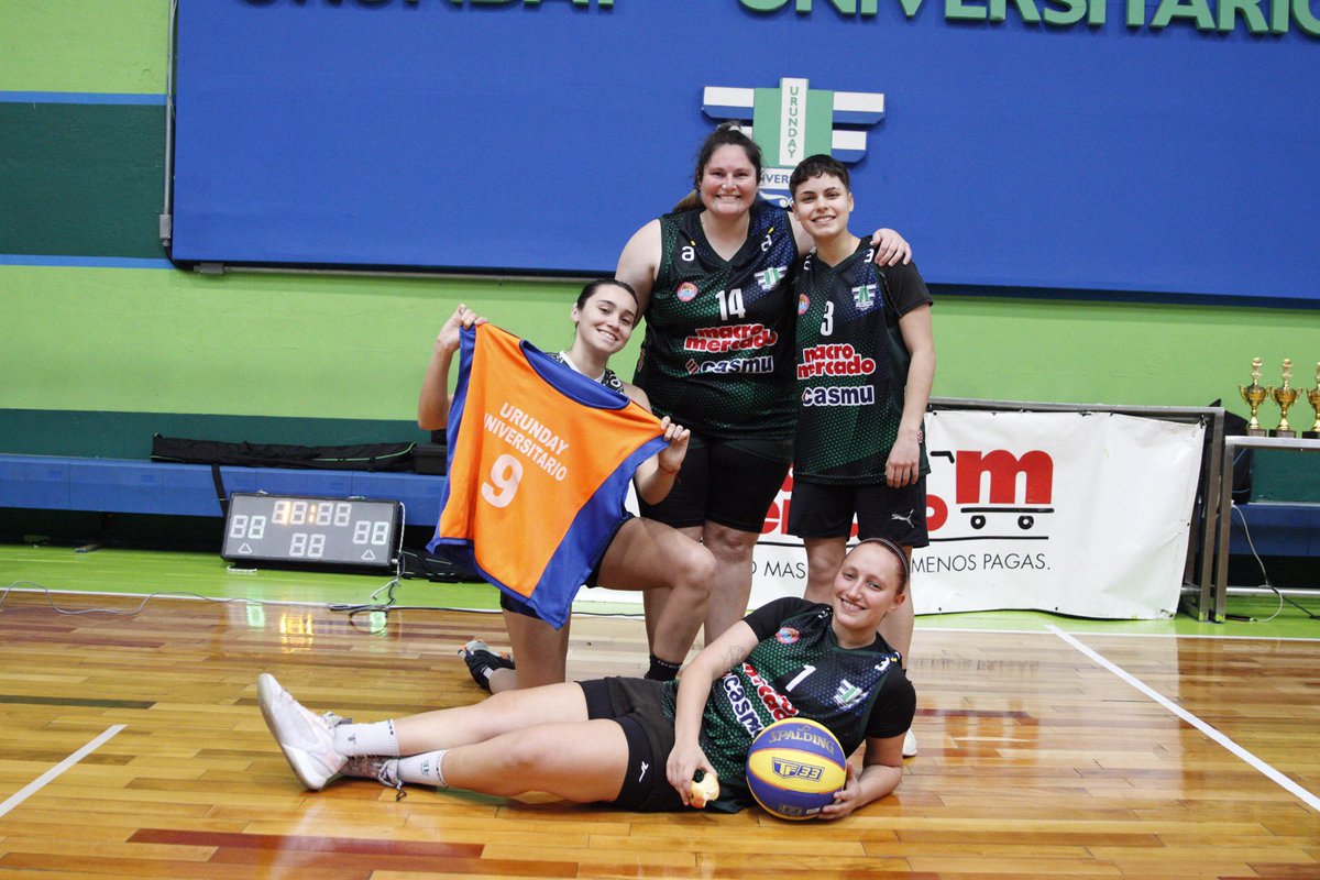 🏠 En su casa, <a href="/ClubUrunday/">Club Urunday_oficial</a> 🔝 

Con acción en el Torneo Femenino <a href="/3x3FUBB/">3x3 FUBB</a>.