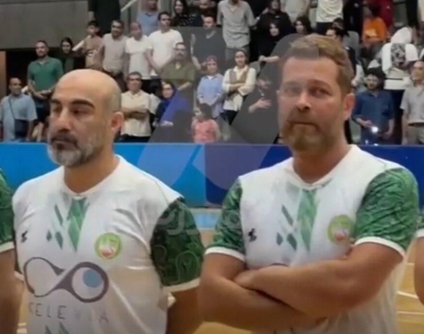 خداکند که بمیرم وطن فروش نباشم...