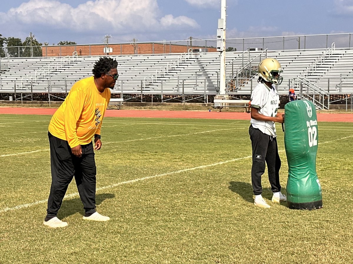 Gabriel Stovall (@gabrielcstovall) on Twitter photo It’s teaching mode with new #Josey football coach <a href="/geneclemons/">Coach Gene Clemons</a>. Got some more to tell you about his rebuilding project tonight at 6, 10 & 11pm! It’s teaching mode with new #Josey football coach <a href="/geneclemons/">Coach Gene Clemons</a>. Got some more to tell you about his rebuilding project tonight at 6, 10 & 11pm!