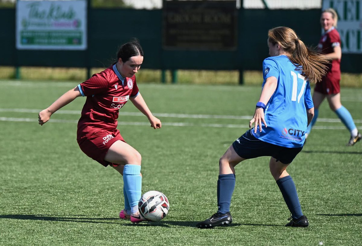 Dryburgh Athletic Women (@dryburghathw) on Twitter photo The KG Photos - Dryburgh Athletic Women <a href="/SWFChampionship/">Barclays Scottish Women's Championship</a> photo drop ๐ ๐ธ๐
Enjoy โบ๏ธ ๐๐ป The KG Photos - Dryburgh Athletic Women <a href="/SWFChampionship/">Barclays Scottish Women's Championship</a> photo drop ๐ ๐ธ๐
Enjoy โบ๏ธ ๐๐ป
