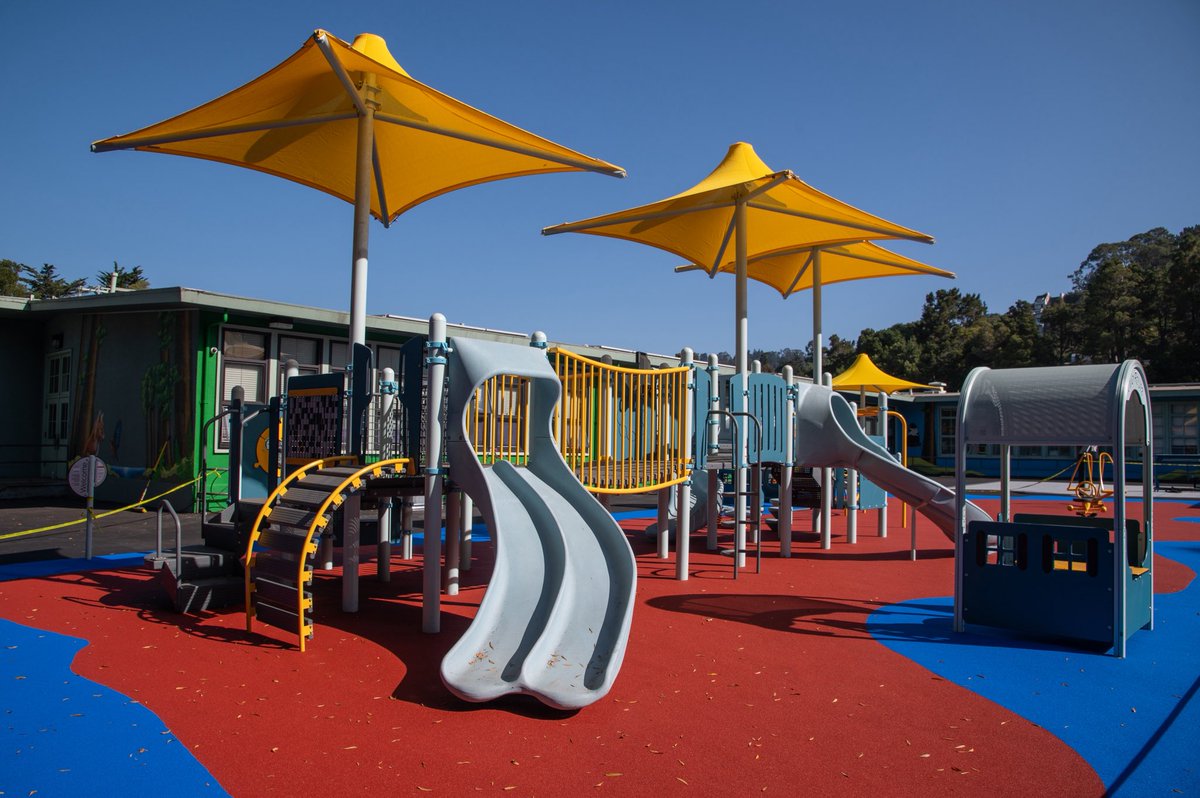 ThirtyInk's tweet photo. When Stephen and Ayesha’s @eatlearnplay foundation wrapped Joaquin Miller Elementary’s transformation last week, it marked 20 next-gen schoolyards built across Oakland! #CoFounders #PlaySpaceEquity https://t.co/MkWnNEkPc9