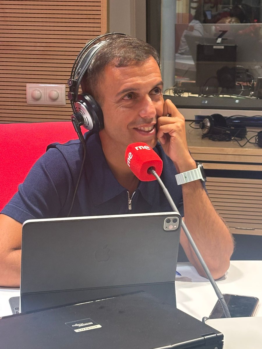 Escuchando a <a href="/BorjaJimenSaez/">Borja Jiménez</a> en <a href="/rne/">Radio Nacional</a> 
⚽️ Real Madrid C.F.🆚 C.A. Osasuna
🔴DIRECTO | rtve.es/play/radio/
📻 #TableroDeportivoRNE