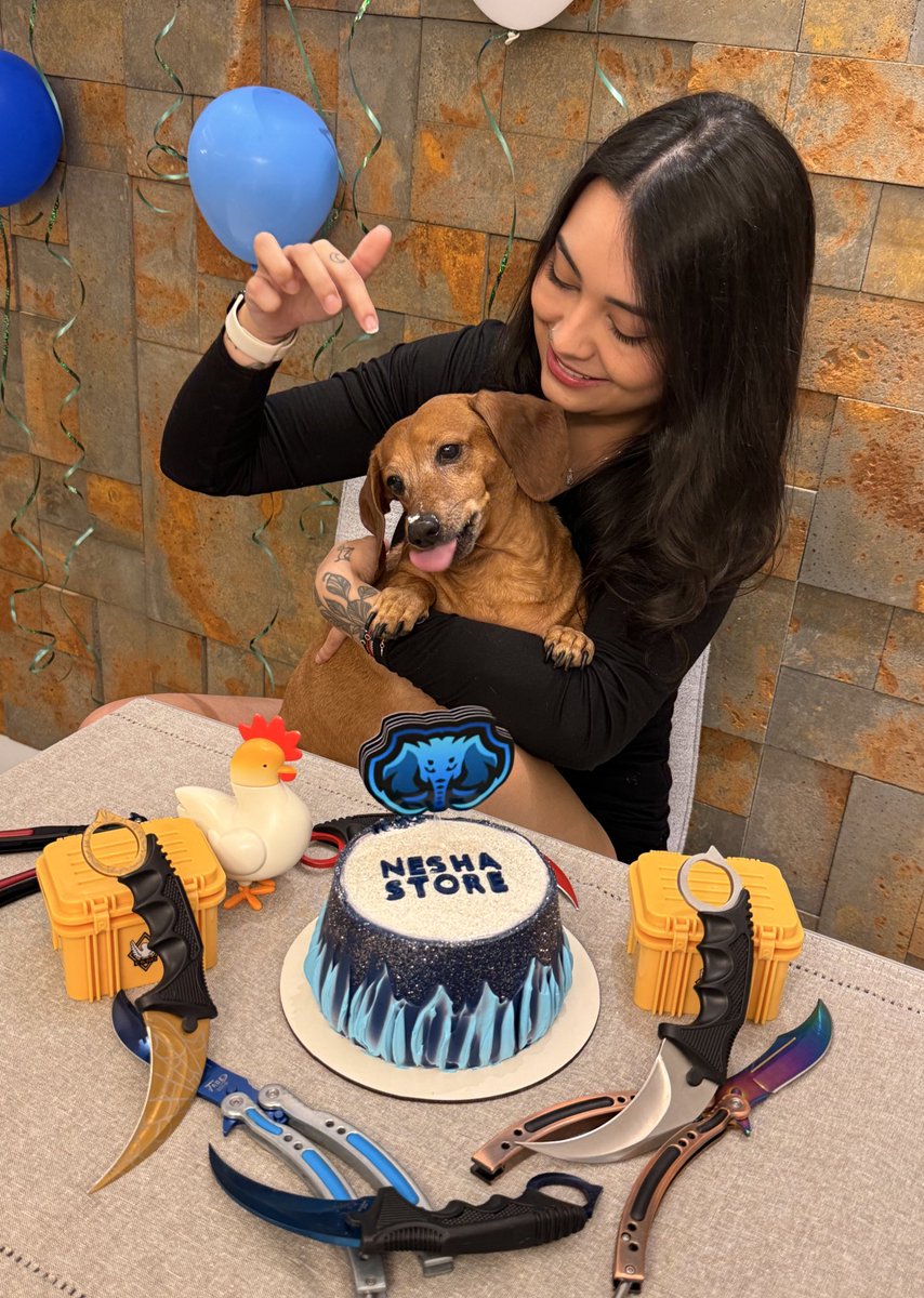 lett1337's tweet image. Mês de aniversário da Nesha é uma oportunidade perfeita pra vocês aproveitarem o cupom LETT (melhor do que cupom PIQUINEIA)
Tá rolando sorteio de monitor 180hz, moletom CSGO, uniforme Furia star wars edition.. ainda tem lista de presentes 🥺
Da um check lá! @Neshastore