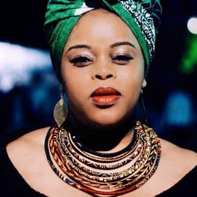 CHAUFFEUR Tout-Kin. (@chauffeur243) on Twitter photo TWITTER EN DEUIL🎯🎯🎯
YOUYOU MUNTU MOSI est décédée !
Elle était avec nous chaque jour sur ce réseau
Mettez juste un like et un retweet pour immortaliser cette grande dame.
A JAMAIS DANS NOS CŒURS <a href="/MuntuMosi/">Youyou Muntu Mosi</a> TWITTER EN DEUIL🎯🎯🎯
YOUYOU MUNTU MOSI est décédée !
Elle était avec nous chaque jour sur ce réseau
Mettez juste un like et un retweet pour immortaliser cette grande dame.
A JAMAIS DANS NOS CŒURS <a href="/MuntuMosi/">Youyou Muntu Mosi</a>