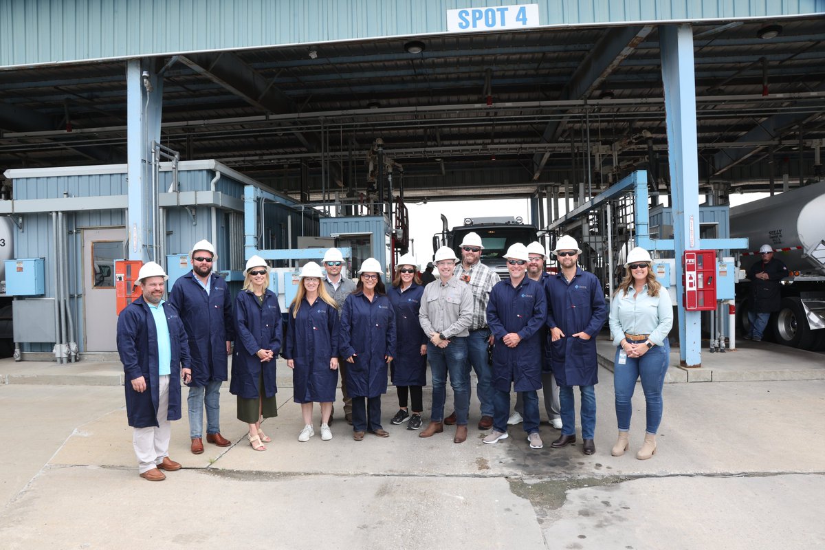 American Petroleum Institute (@apienergy) on Twitter photo Last week, <a href="/ONEOK/">ONEOK</a> welcomed API, <a href="/RepAshleyHinson/">Ashley Hinson</a>, <a href="/IALtGov/">Lt. Gov. Chris Cournoyer</a>, and Senate President Amy Sinclair to their Des Moines terminal for a tour and discussion on pipeline safety and the region’s vital role in strengthening U.S. energy security. Thank you to <a href="/ONEOK/">ONEOK</a> for hosting! Last week, <a href="/ONEOK/">ONEOK</a> welcomed API, <a href="/RepAshleyHinson/">Ashley Hinson</a>, <a href="/IALtGov/">Lt. Gov. Chris Cournoyer</a>, and Senate President Amy Sinclair to their Des Moines terminal for a tour and discussion on pipeline safety and the region’s vital role in strengthening U.S. energy security. Thank you to <a href="/ONEOK/">ONEOK</a> for hosting!