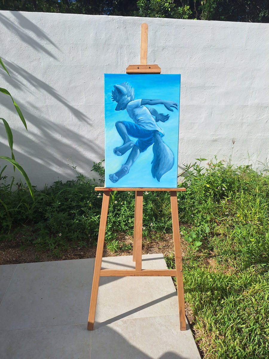 I'm trying to get better with oils. I need so much practice though. I'm also trying dynamic poses. In the 2nd pic, I used a lamp instead of the sun light. It's fascinating how colors change depending on the light source.

Oil painting on canvas, 40 x 60 cm. On sale probably