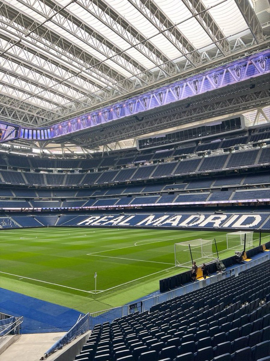 Franco Mastantuono ha jugado en el Monumental y ahora esta jugando en el Santiago Bernabéu, con solo 18 años ha jugado en los dos mejores estadios del mundo.