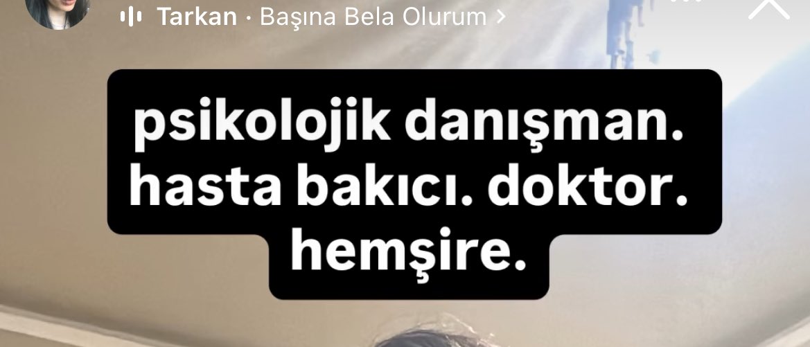 Arkadaşım ameliyat oldu ona bakıyorum beni böyle story atmış bir süre benim cv