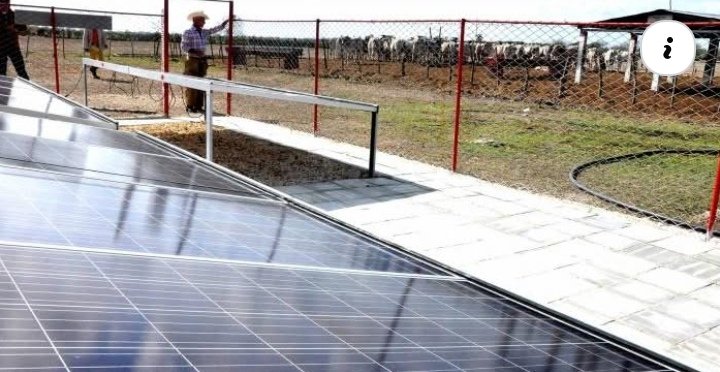 ☀️La instalación de estaciones de bombeo con paneles solares beneficia en #Cuba a más de 468 000 habitantes.
El cambio de la matriz energética en el abasto de 💧agua ha permitido, hasta la fecha, un ahorro de 9,8 gigawatts hora anuales y alrededor de 700 toneladas de combustible.