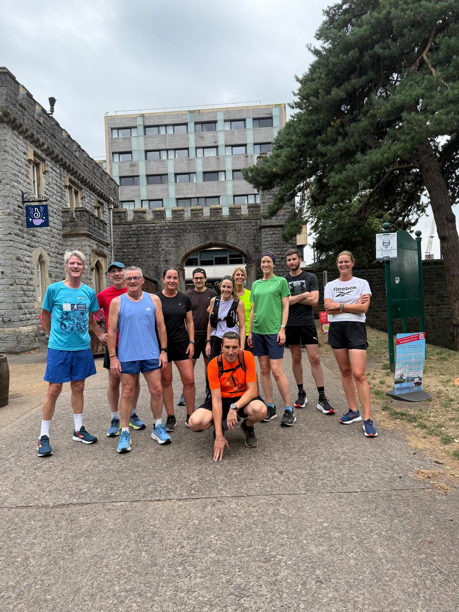 🌥️ Warm, muggy &amp; full of smiles!
Another fantastic Tuesday evening with Heath Massive Run Club 🙌

We had 21 runners out tonight across our 5K and 8K groups, pushing through the cloudy and humid weather like champs 💪