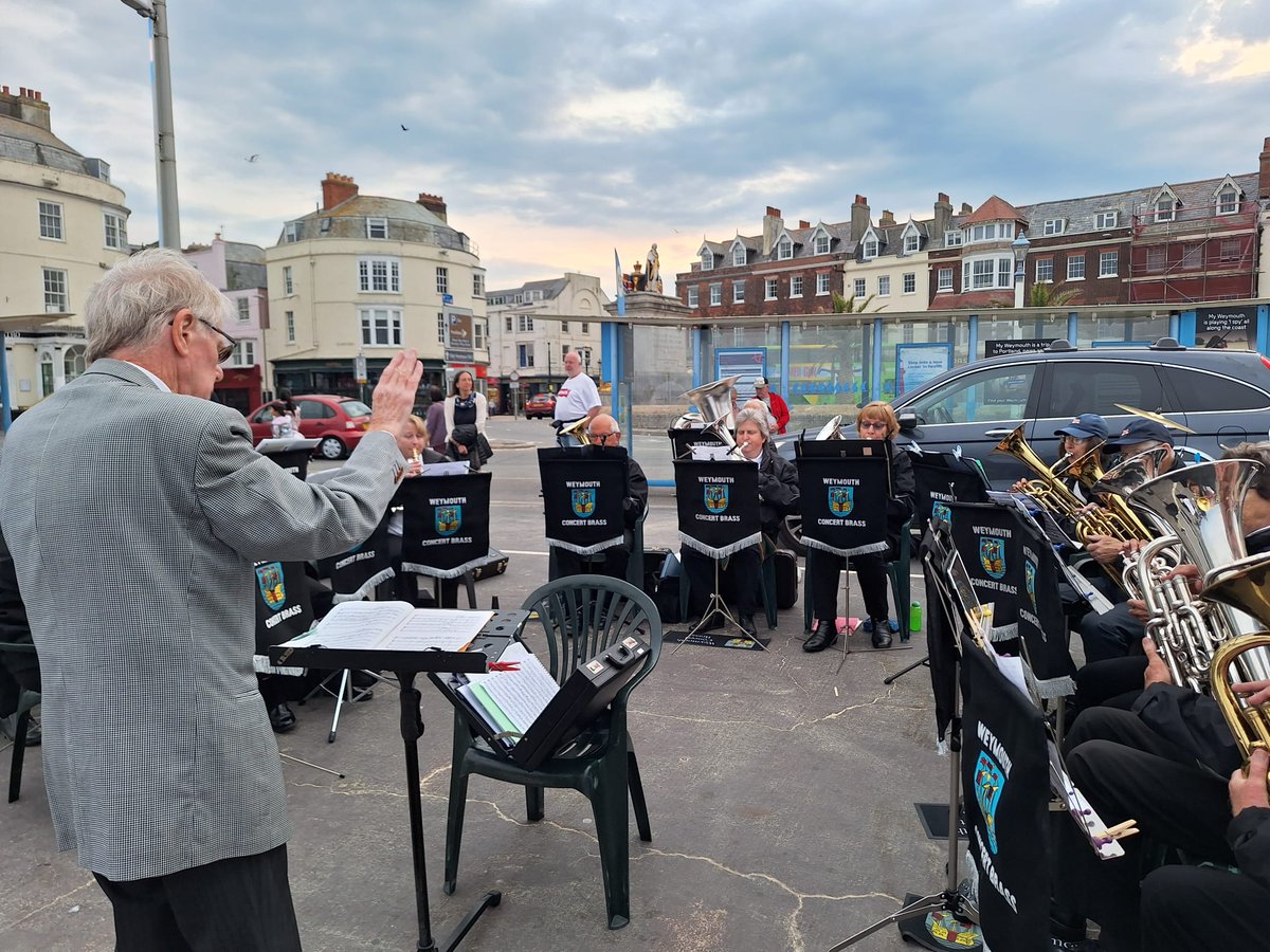 WeymouthConcertBrass tweet media