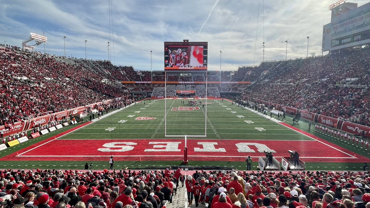 CFB Home (@cfbhome) on Twitter photo Stadium of the Night 🌚
🏟️ Rice-Eccles Stadium
📍 Salt Lake City, UT
✅ Capacity: 51,444
Home of <a href="/Utah_Football/">Utah Football</a>
Last two photos by @CFBcampustour Stadium of the Night 🌚
🏟️ Rice-Eccles Stadium
📍 Salt Lake City, UT
✅ Capacity: 51,444
Home of <a href="/Utah_Football/">Utah Football</a>
Last two photos by @CFBcampustour