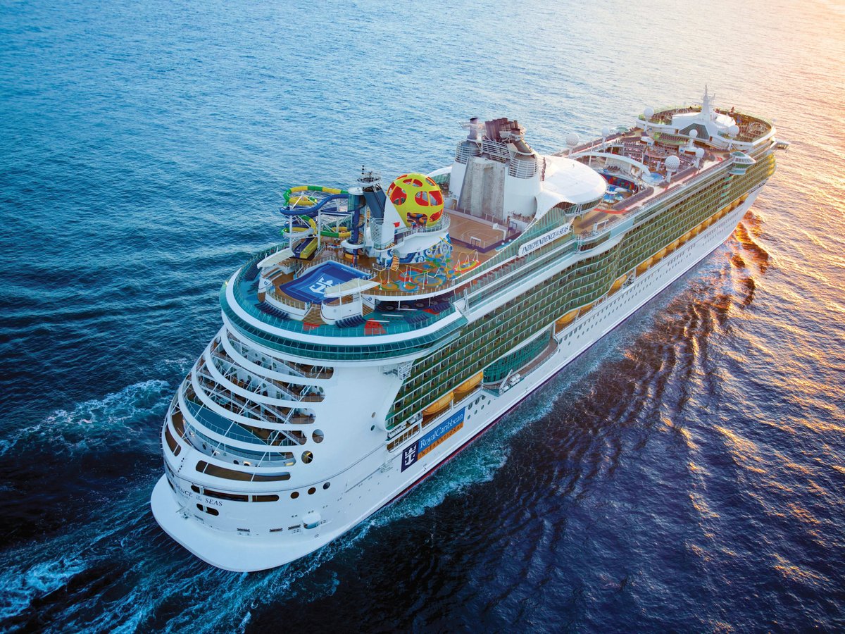Catch the wave of excitement aboard Independence of the Seas! 🌊Whether you’re riding the FlowRider or battling it out in laser tag, every moment is yours to own. Dive into unforgettable memories at sea! #RoyalCaribbean #IndependenceOfTheSeas