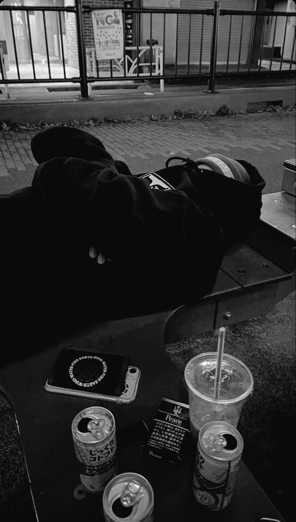 雪男 | slow tweet media