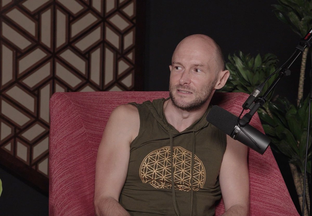 Pretty sure we just became the first podcast in history to talk about tea and quantum computing in the same episode. 

Where’s our trophy?