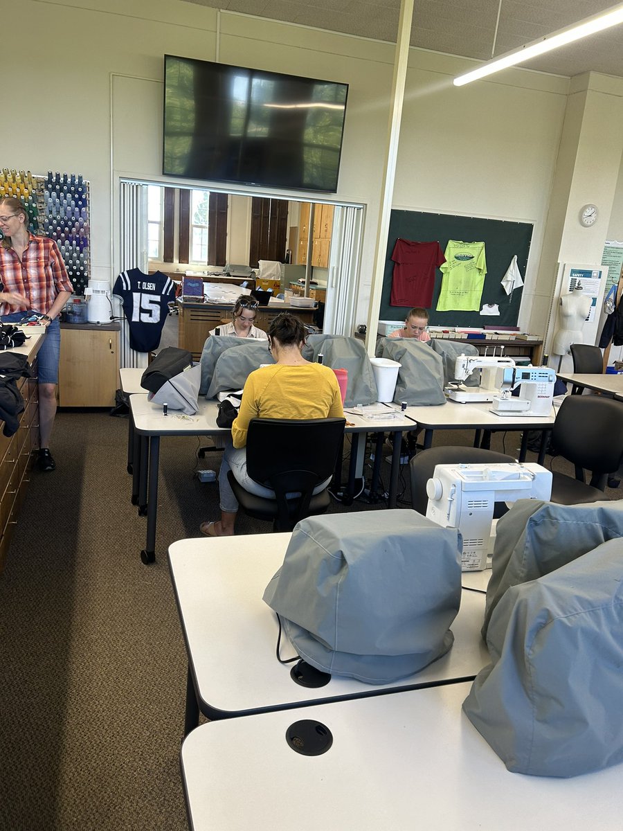 Big shoutout to Dr. Lawver  (@beckilawver) and the Family and consumer sciences program for their assistance with the nameplates for the jerseys. It is truly a blessing to have more hands on deck. 

USU EQ 🤝 FACS 

#AggiesAllTheWay