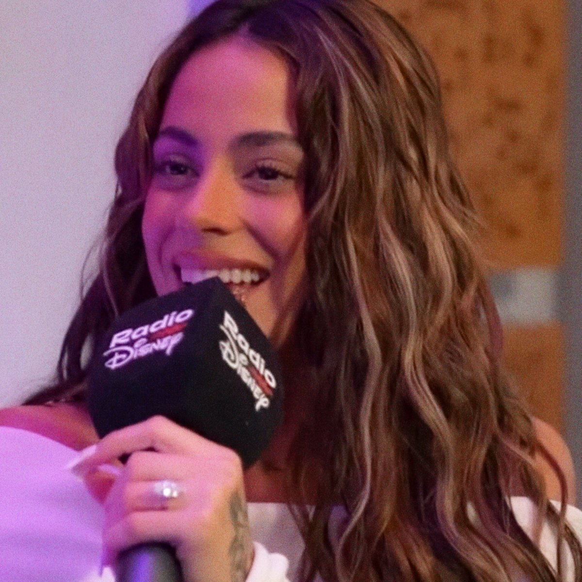 TINI HQ (@borntoshinems) on Twitter photo 
