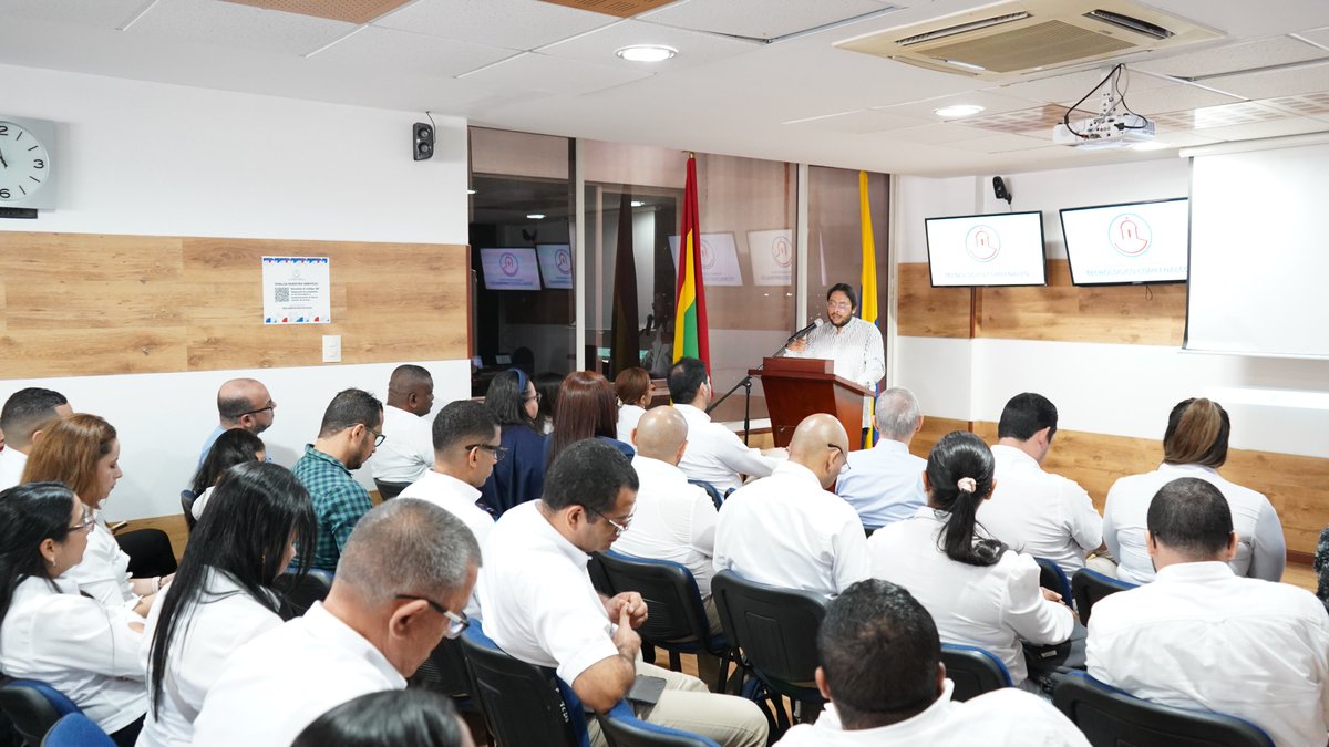 La Fundación Universitaria Tecnológico Comfenalco realizó la Jornada Académica: Perspectivas y Desafíos de la Educación Superior, que contó con la participación especial del Viceministro de Educación Superior, <a href="/ricardomorenoII/">Ricardo Moreno Patiño</a> instagram.com/p/DNjRXALsShM/…