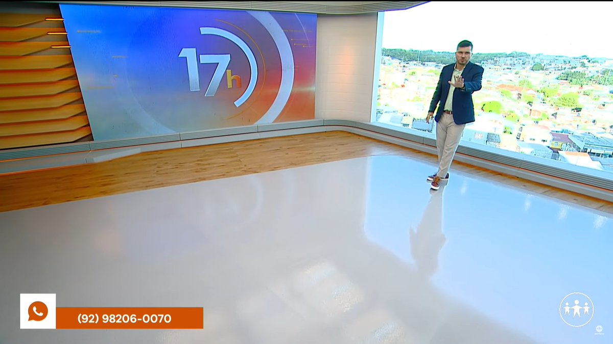 allantvoficial's tweet photo. A estreia do Jornal 17h na TV A Critica com Dante Graça.

#17h #TVACrítica #ACrítica https://t.co/e5TBTKL3kg