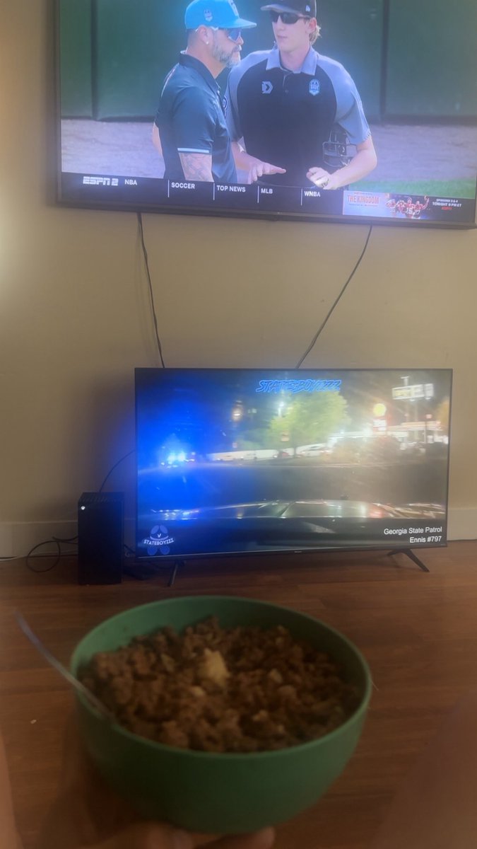 LLWS, stateboyzzz, and some slop for dinner. This is the life