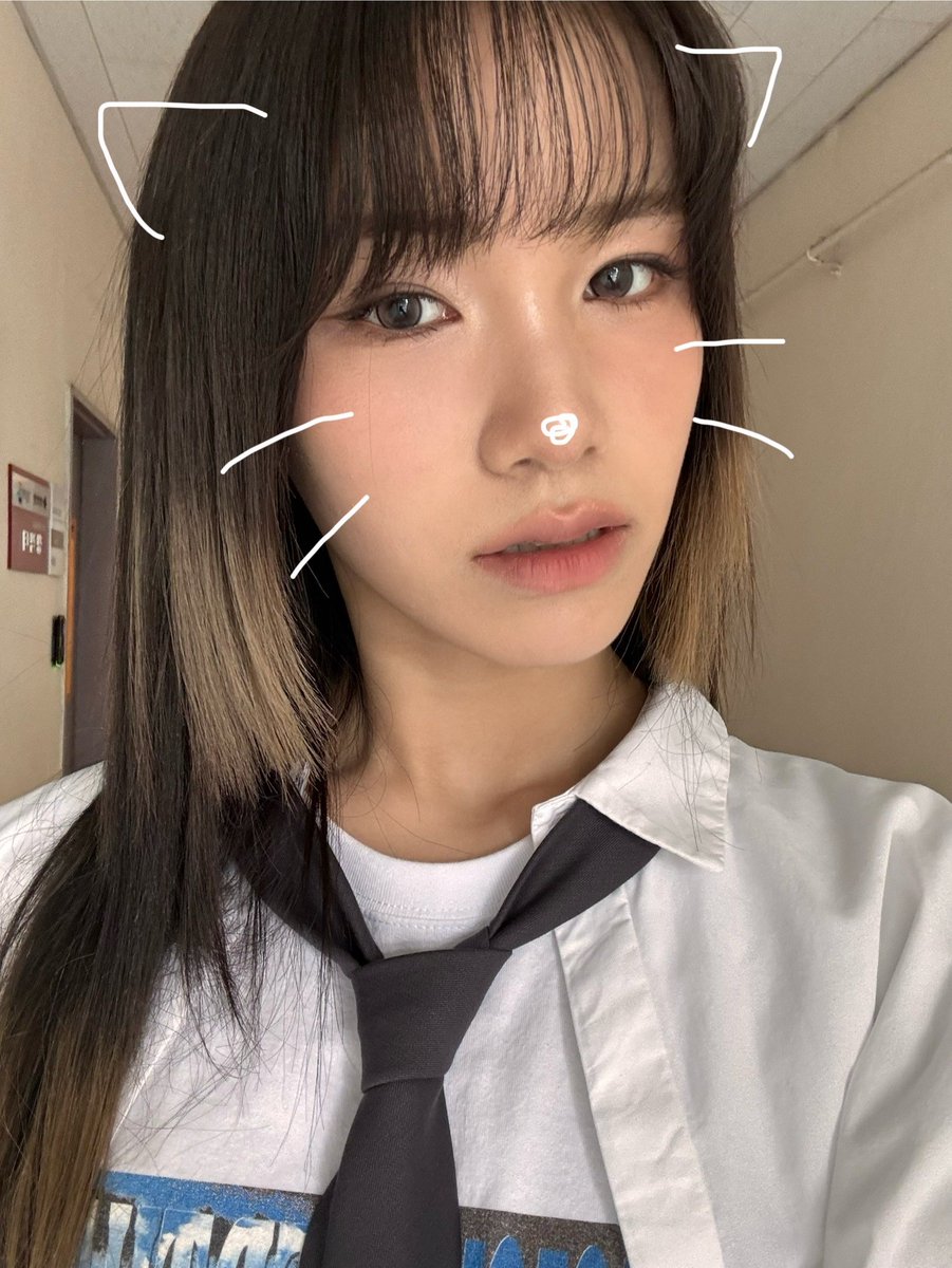 [250819] 🦒 b.stage update 
먕😾
— #DoEun #도은