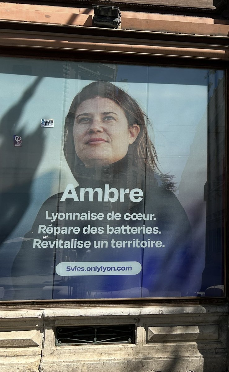 Rita Minassian (@rita_minassian) on Twitter photo <a href="/JM_Aulas/">Jean-Michel AULAS</a> <a href="/poliver69/">Pierre OLIVER</a> Ceci dit, les Lyonnais ont du discernement.
Une balade aux Cordeliers suffit a discréditer une accusation récente et ignoble à votre encontre <a href="/JM_Aulas/">Jean-Michel AULAS</a> à propos des “Lyonnais de coeur” :
une campagne publicitaire #OnlyLyon s’affiche par 2m sur 3m sur 🥁…
une Lyonnaise de <a href="/JM_Aulas/">Jean-Michel AULAS</a> <a href="/poliver69/">Pierre OLIVER</a> Ceci dit, les Lyonnais ont du discernement.
Une balade aux Cordeliers suffit a discréditer une accusation récente et ignoble à votre encontre <a href="/JM_Aulas/">Jean-Michel AULAS</a> à propos des “Lyonnais de coeur” :
une campagne publicitaire #OnlyLyon s’affiche par 2m sur 3m sur 🥁…
une Lyonnaise de