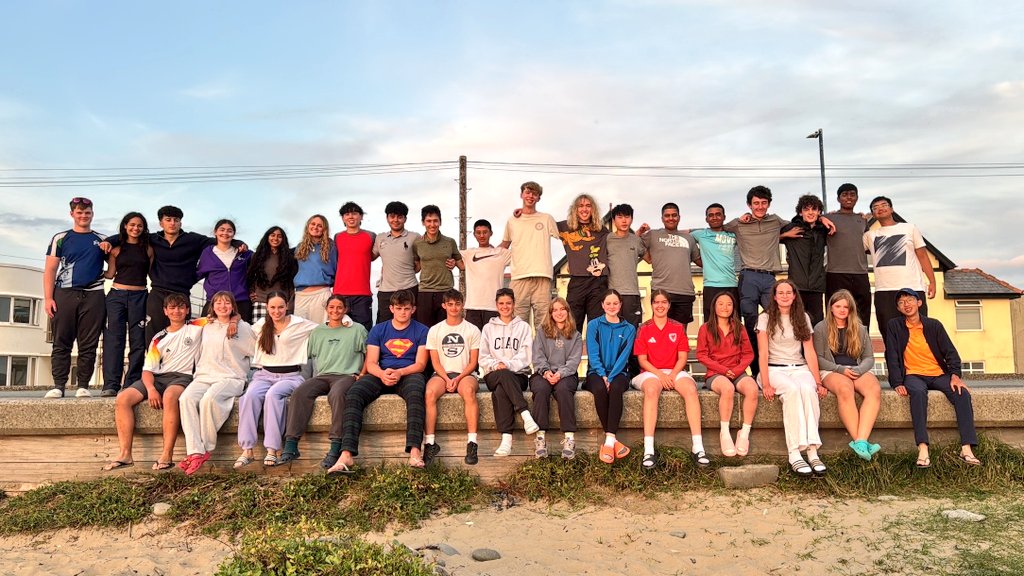 RGSdofe's tweet image. Congratulations to our 2nd Gold cohort on your Qualifying DofE Hike! A fantastic finish by all groups and a beautiful sunset to enjoy this evening. Well done!