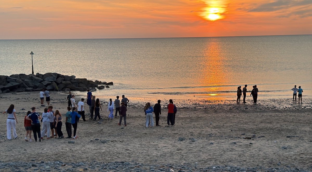 RGSdofe's tweet image. Congratulations to our 2nd Gold cohort on your Qualifying DofE Hike! A fantastic finish by all groups and a beautiful sunset to enjoy this evening. Well done!