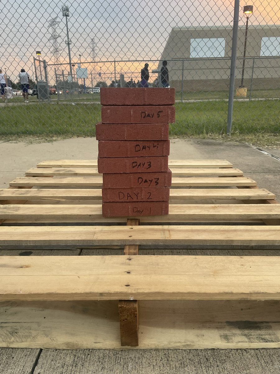 Rick LaFavers tweet media