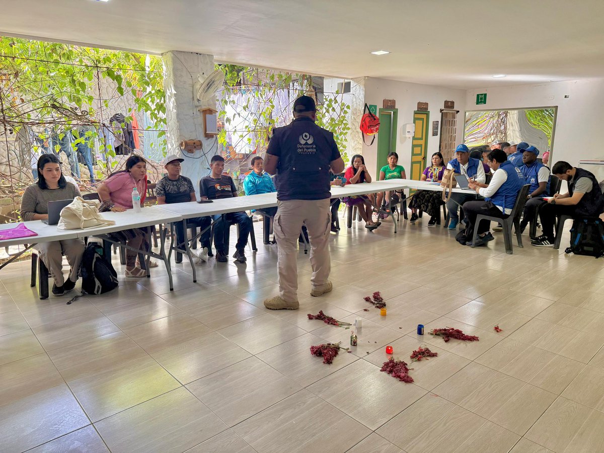 Fortalecemos el acceso a la reparación de los pueblos indígenas en el Urabá-Darién

En Dabeiba, Antioquia, realizamos unas jornadas territoriales en cuatro resguardos, donde socializamos con 25 lideres y lideresas el Decreto Ley 4633 de 2011, que establece medidas de asistencia,