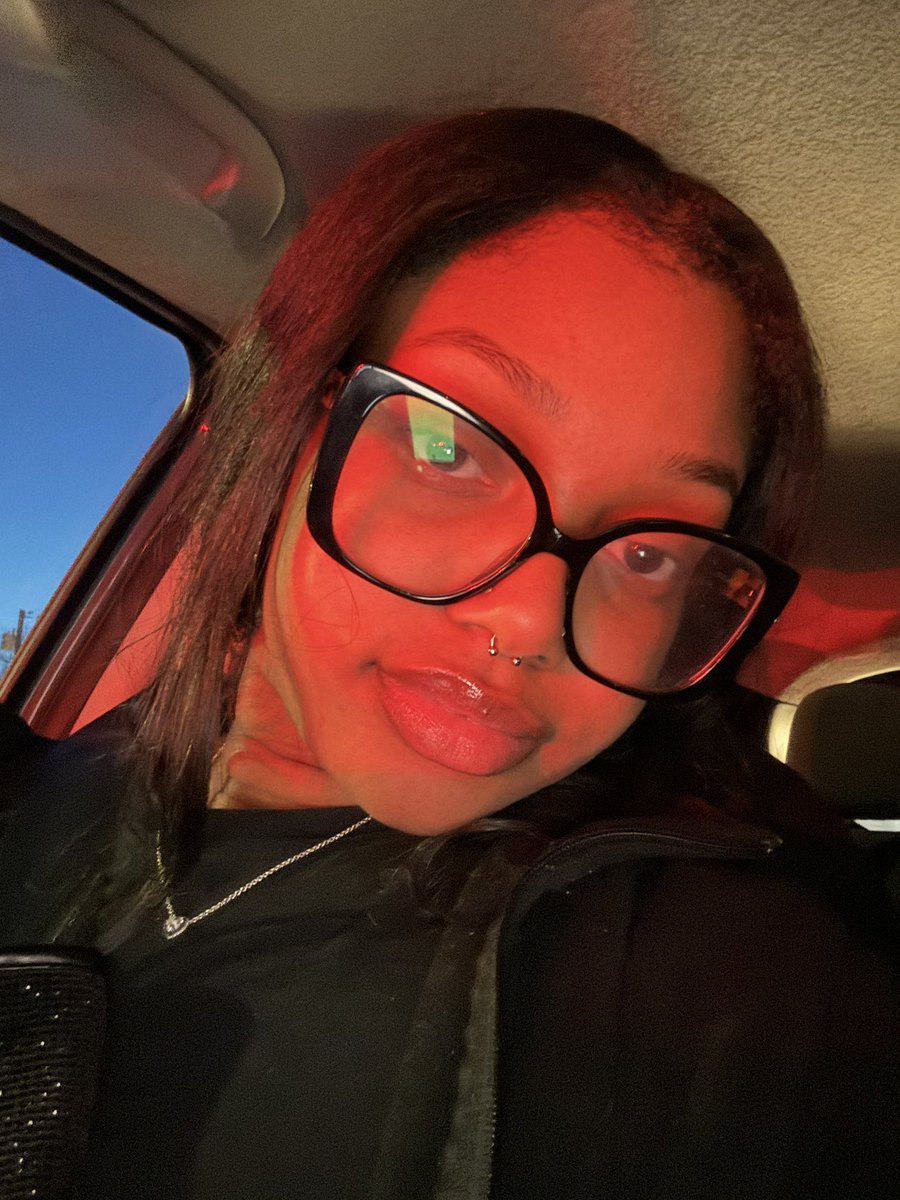 sothtshev's tweet photo. chefs kiss literally https://t.co/rtVcQMQNo1