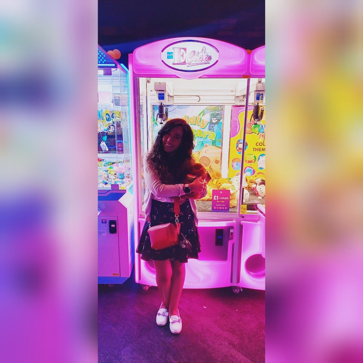 I WON A CAPYBARA IN THE CLAW MACHINE!!! 🙌😎😻