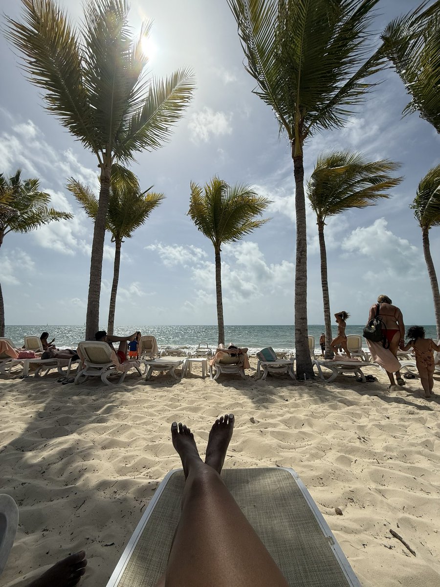 Sierrasmithw's tweet photo. Crossing off countries on my bucket list one at a time 😍🇲🇽 https://t.co/EYVOCKTO12