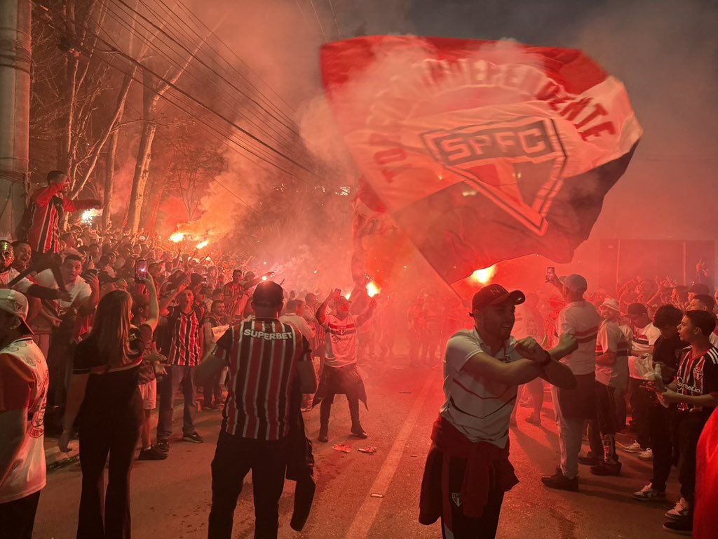 Santarello 🇾🇪 tweet media