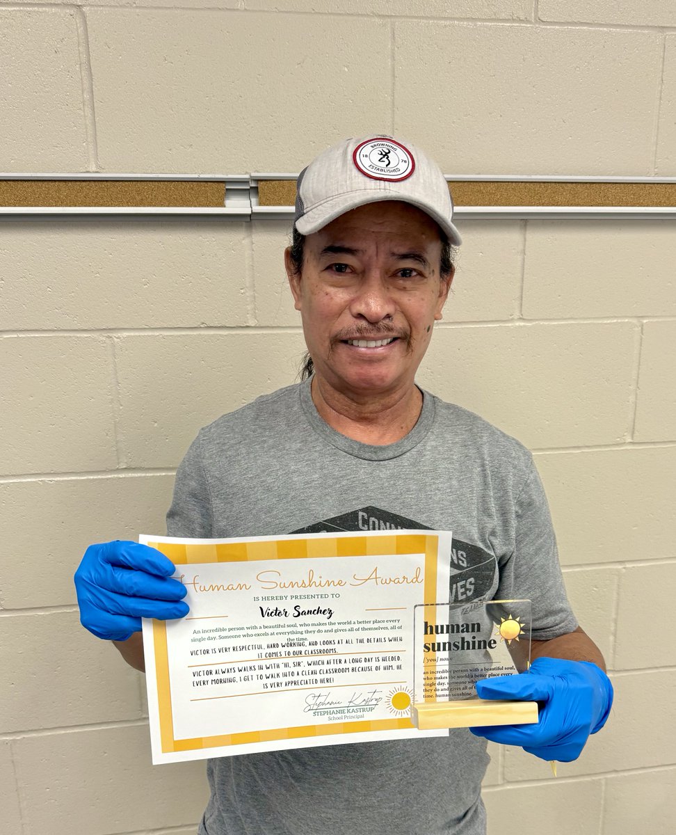 Celebrating those who bring SUNSHINE into our lives everyday <a href="/BVHawksBPS/">Bellevue Elementary</a> #HawkPride <a href="/BellevueSchools/">Bellevue Public Schools</a>