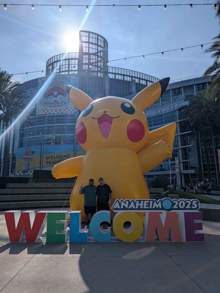 MikeMedran0's tweet photo. #PokemonWorlds was a movie frfr. Everyone was so kind. I can't wait for San Francisco next year! https://t.co/TBGwpH89EC