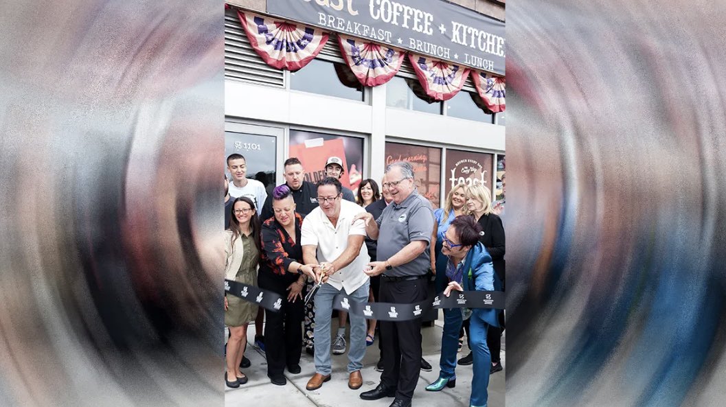 Toast Opens its Newest Location at Station Yards in Ronkonkoma longislandrestaurants.com/toast-opens-it…