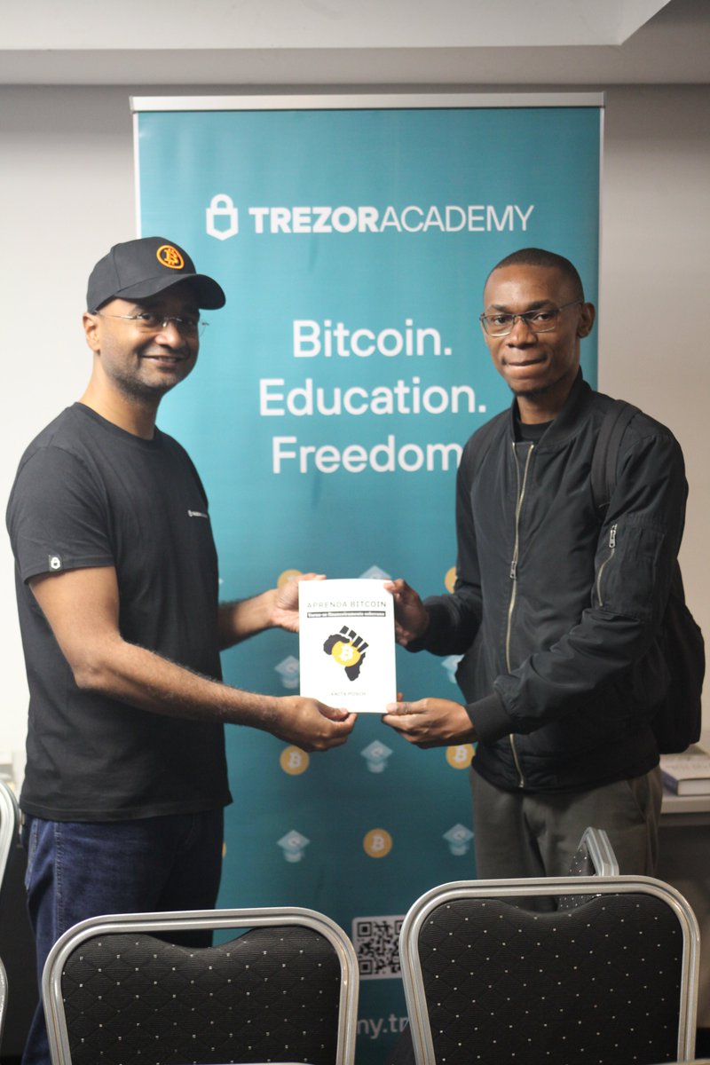 BitcoinFamba's tweet photo. 💡 Highlight: Students borrowed Anita Posch’s (L)earn Bitcoin to take home.
They’ll read & return it next week - building a true culture of shared knowledge.
Huge thanks to Anita Posch for the books donation.
#BitcoinForFairness #BitcoinEducation
@AnitaPosch https://t.co/P16iKRIAQq