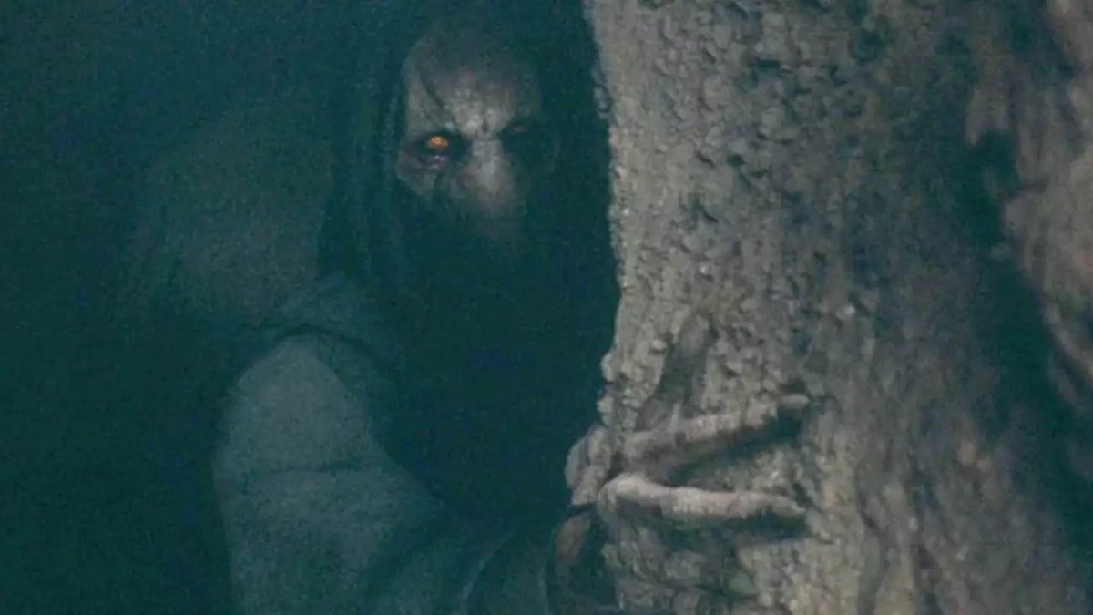 Darth Thunder ⚡ tweet media