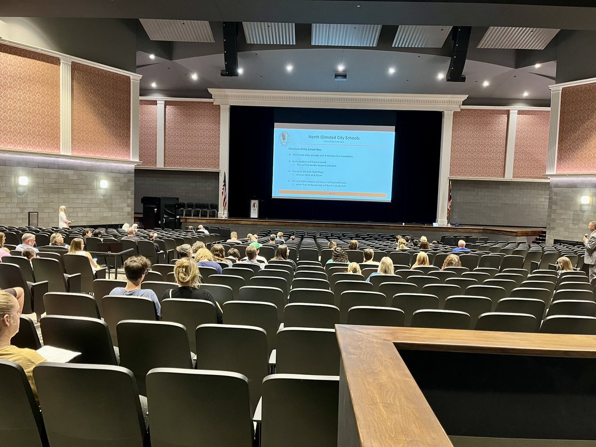 New Student Orientation and Open House tonight at NOHS. Here we go Eagles 🦅 🦅🦅🦅