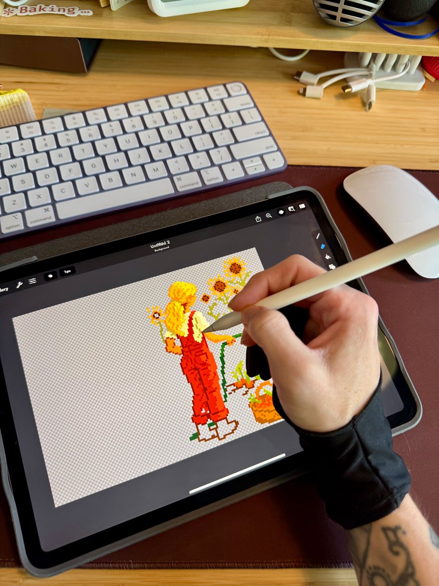 WildVioletCS's tweet image. It doesn’t look like much yet… Can you guess what it’s going to be?