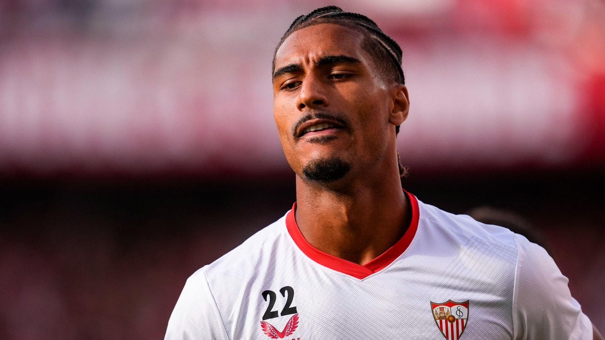 A ver sobre el porcentaje del #Rennes y el #SevillaFC. Es verdad no tiene un 25% como tenía guardado en su día, es mucho menos. Un 10-15% aproximadamente. Aún así, que eso, que el #SevillaFC tiene que darle un porcentaje a los franceses cuando se haga el pago.
